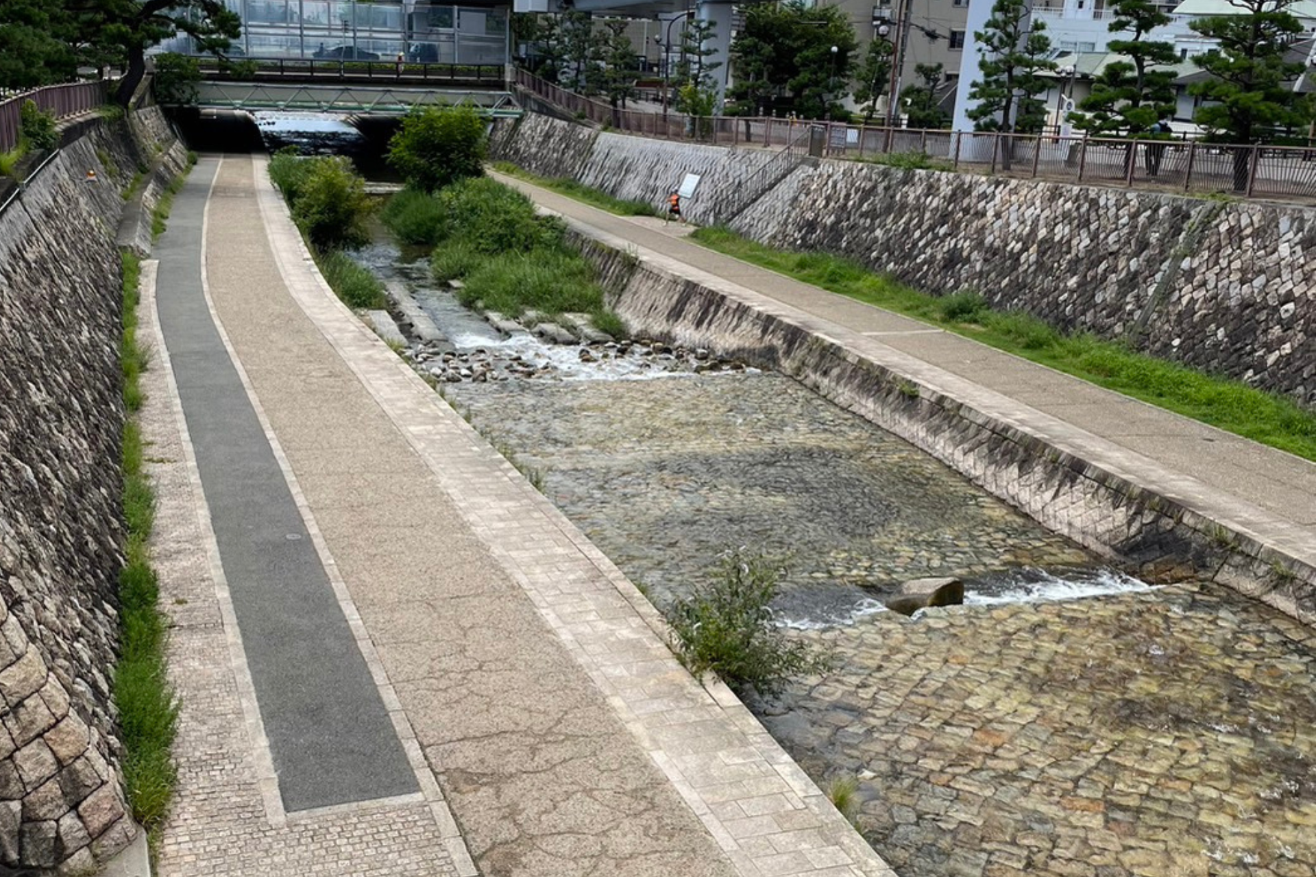 お問い合わせ背景